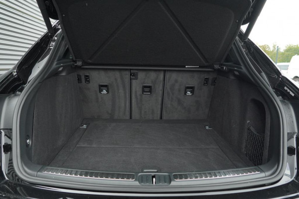 Porsche Macan 2.0 / Panoramadak / Incl BTW / 20''  / Stoelverwarming