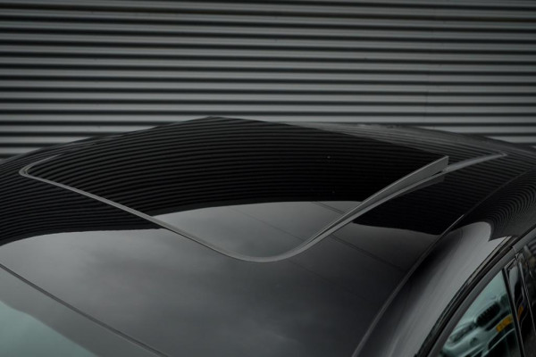 Porsche Macan 2.0 / Panoramadak / Incl BTW / 20''  / Stoelverwarming