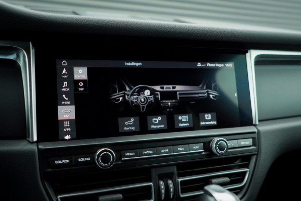 Porsche Macan 2.0 / Panoramadak / Incl BTW / 20''  / Stoelverwarming