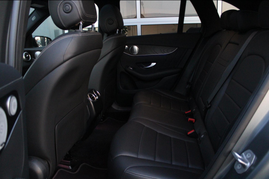 Mercedes-Benz GLC 300e 4MATIC AMG-Line | Pano | Burmester | 20''