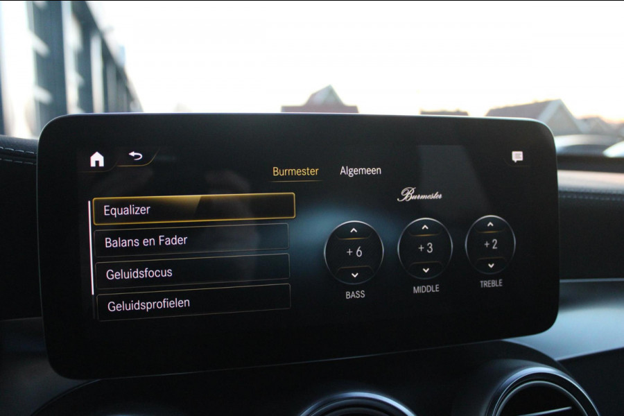 Mercedes-Benz GLC 300e 4MATIC AMG-Line | Pano | Burmester | 20''