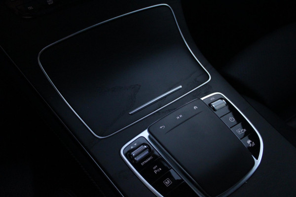 Mercedes-Benz GLC 300e 4MATIC AMG-Line | Pano | Burmester | 20''