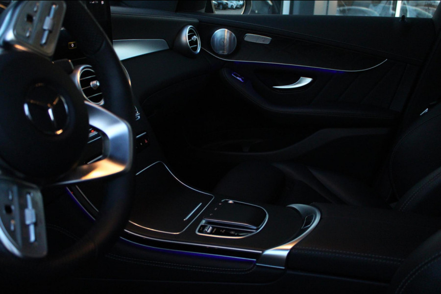 Mercedes-Benz GLC 300e 4MATIC AMG-Line | Pano | Burmester | 20''