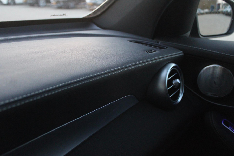 Mercedes-Benz GLC 300e 4MATIC AMG-Line | Pano | Burmester | 20''