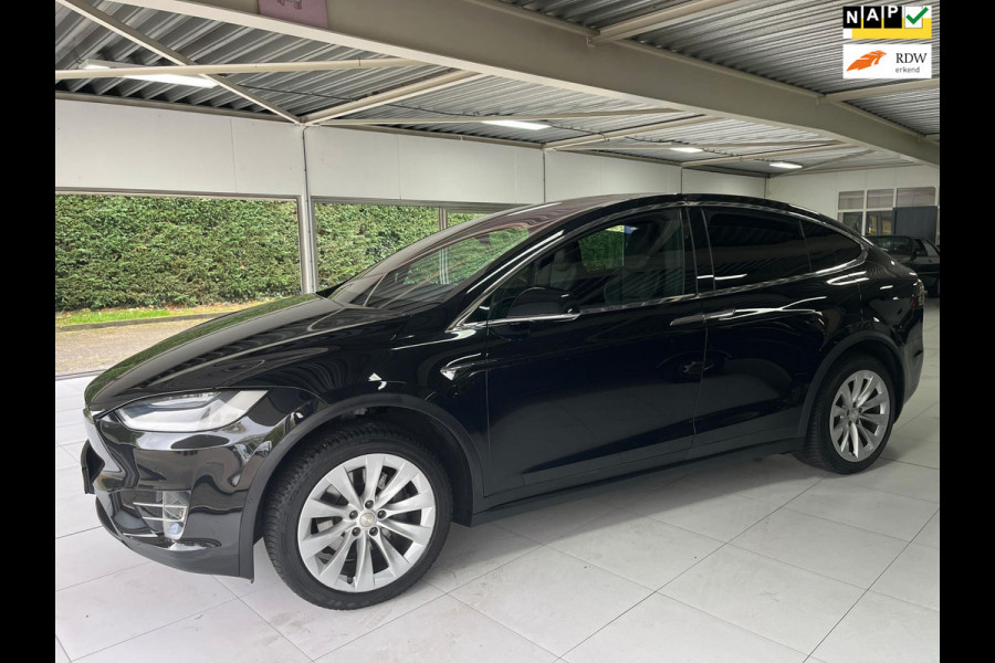 Tesla Model X 90D Base 6 Persoons - Trekhaak 2.250 Kg Tesla Model X 90D Base 6 Persoons - Trekhaak 2.250 Kg