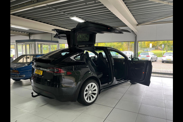 Tesla Model X 90D Base 6 Persoons - Trekhaak 2.250 Kg Tesla Model X 90D Base 6 Persoons - Trekhaak 2.250 Kg