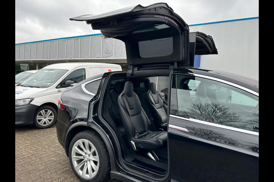 Tesla Model X 90D Base 6 Persoons - Trekhaak 2.250 Kg Tesla Model X 90D Base 6 Persoons - Trekhaak 2.250 Kg