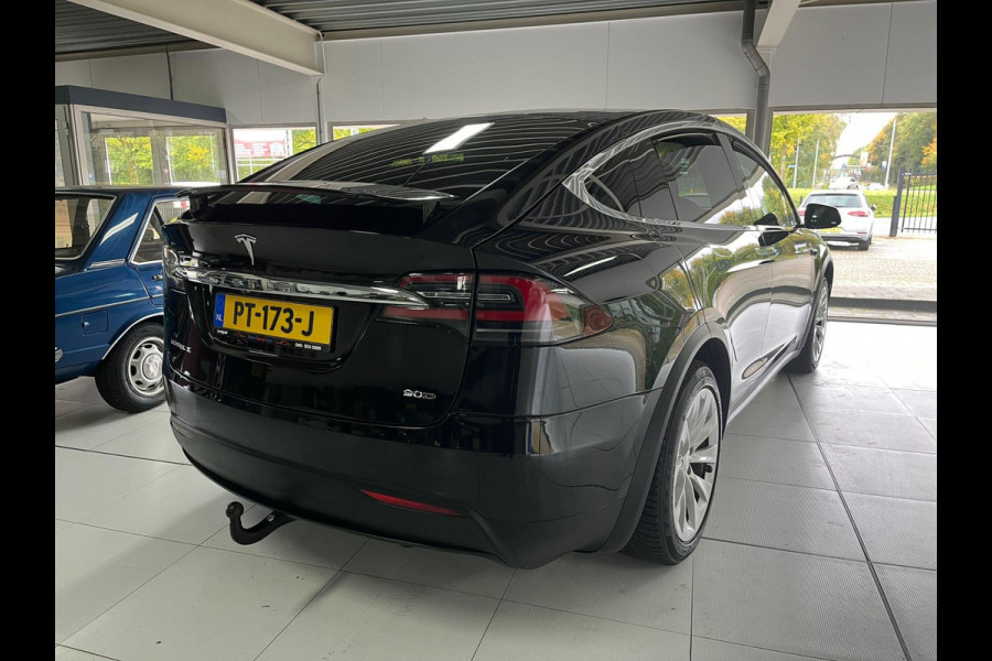 Tesla Model X 90D Base 6 Persoons - Trekhaak 2.250 Kg Tesla Model X 90D Base 6 Persoons - Trekhaak 2.250 Kg