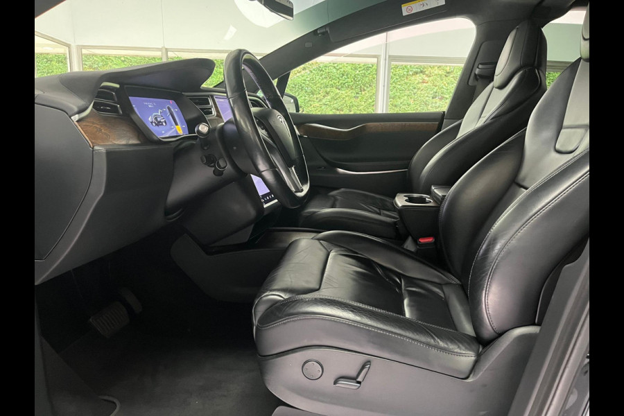 Tesla Model X 90D Base 6 Persoons - Trekhaak 2.250 Kg Tesla Model X 90D Base 6 Persoons - Trekhaak 2.250 Kg