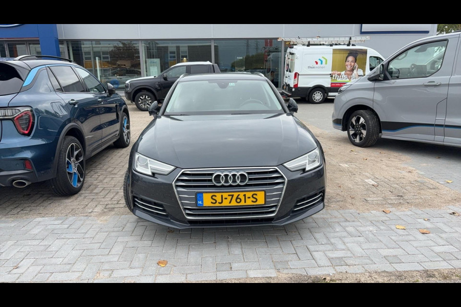 Audi A4 Avant 1.4 TFSI Design Pro Line | Cruise control Audi A4 Avant 1.4 TFSI Design Pro Line | Cruise control