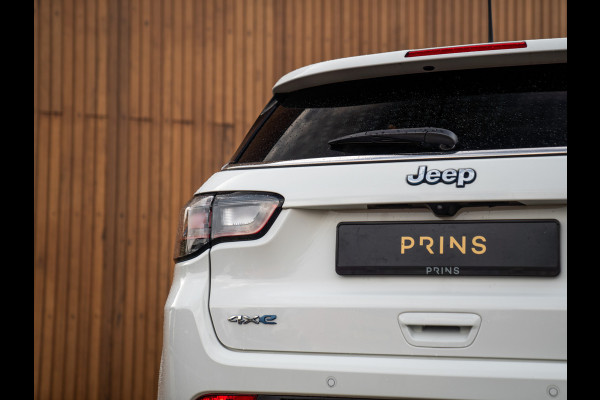 Jeep Compass 4xe Plug-in Hybrid Limited | Pano-dak | 360 camera | CarPlay | 19 inch Jeep Compass 4xe Plug-in Hybrid Limited | Pano-dak | 360 camera | CarPlay | 19 inch