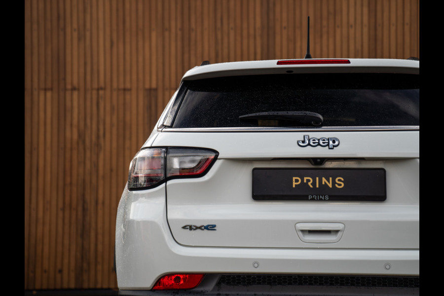 Jeep Compass 4xe Plug-in Hybrid Limited | Pano-dak | 360 camera | CarPlay | 19 inch Jeep Compass 4xe Plug-in Hybrid Limited | Pano-dak | 360 camera | CarPlay | 19 inch