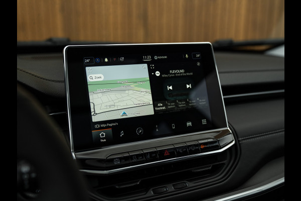 Jeep Compass 4xe Plug-in Hybrid Limited | Pano-dak | 360 camera | CarPlay | 19 inch Jeep Compass 4xe Plug-in Hybrid Limited | Pano-dak | 360 camera | CarPlay | 19 inch