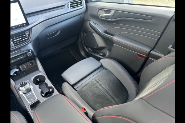 Ford Kuga 2.5 PHEV ST-Line X TREKHAAK! PANODAK! TECHPACK! WINTERPACK! Ford Kuga 2.5 PHEV ST-Line X TREKHAAK! PANODAK! TECHPACK! WINTERPACK!