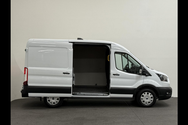 Ford Transit 290 2.0 TDCI L2H2 Trend Airco Bluetooth Camera  Cruise Control Ford Transit 290 2.0 TDCI L2H2 Trend Airco Bluetooth Camera  Cruise Control