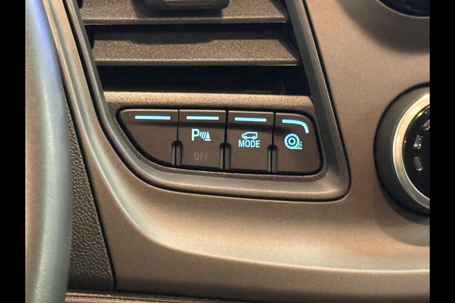 Ford Transit Custom 300 2.0 TDCI L2H1 Trend Automaat Dubbele Cabine Airco Navi Cruise Camera Trekhaak