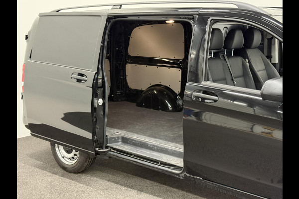 Mercedes-Benz Vito 114 CDI Lang Navi Automaat Bluetooth Camera Trekhaak Mercedes-Benz Vito 114 CDI Lang Navi Automaat Bluetooth Camera Trekhaak