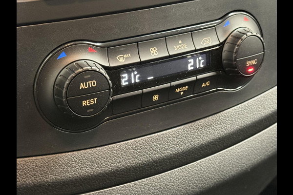 Mercedes-Benz Vito 114 CDI Lang Navi Automaat Bluetooth Camera Trekhaak Mercedes-Benz Vito 114 CDI Lang Navi Automaat Bluetooth Camera Trekhaak