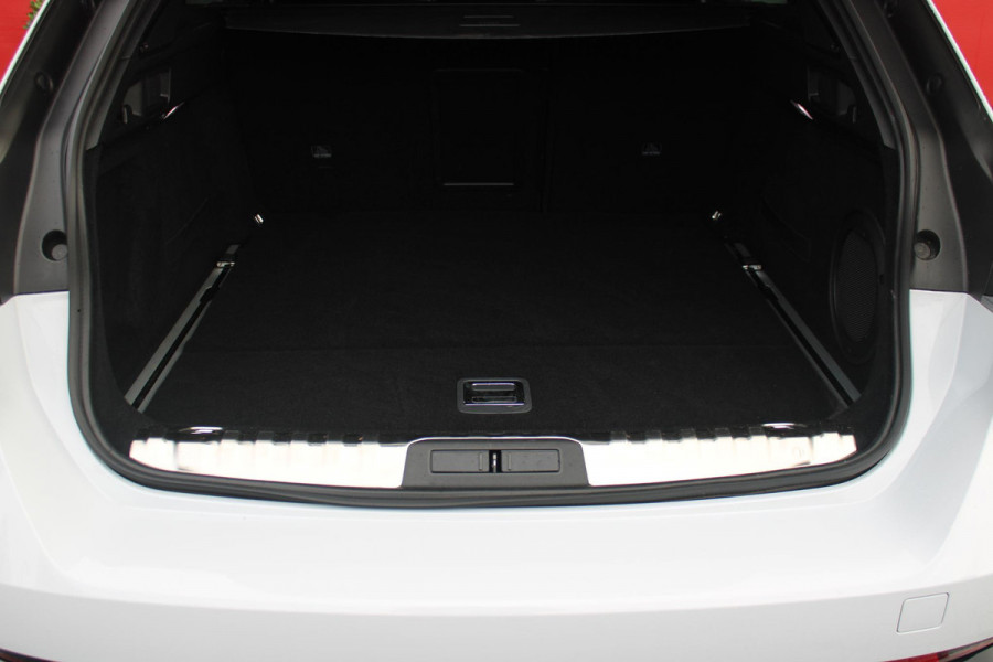 Peugeot 508 SW PSE 1.6 HYbrid 360PK AWD | PANORAMISCH SCHUIF/KANTELDAK | FOCAL® PREMIUM AUDIOSYSTEEMPEUGEOT MET 10 SPEAKERS | MATRIX KOPLAMPEN | BLAUWE LED-SFEERVERLICHTING |360 HD PARKEERCAMERA'S | VERWARMDE VOORRUITRAND | DRAADLOOS APPLECARPLAY/ANDROID AUTO | NAVIGATIE | ADAPTIEVE CRUISE CONTROL | SPORT HIGH PERFORMANCE ONDERSTEL | ACTIVE SUSPENSION CONTROL | ANTIDIEFSTAL PACK (ALARM) | NIGHT VISION | 20" LICHTMETALEN ''EXXAR'' VELGEN | VERWARMBARE AGR SPORTSTOELEN MET MASSAGEFUNCTIE | BEKLEDING ''NAPPA LEDER''/ALCANTARA/3D STOF PSE | ELEKTRISCH BEDIENBARE ACHTERKLEP | REMKLAUWE Peugeot 508 SW PSE 1.6 HYbrid 360PK AWD | PANORAMISCH SCHUIF/KANTELDAK | FOCAL® PREMIUM AUDIOSYSTEEMPEUGEOT MET 10 SPEAKERS | MATRIX KOPLAMPEN | BLAUWE LED-SFEERVERLICHTING |360 HD PARKEERCAMERA'S | VERWARMDE VOORRUITRAND | DRAADLOOS APPLECARPLAY/ANDROID AUTO | NAVIGATIE | ADAPTIEVE CRUISE CONTROL | SPORT HIGH PERFORMANCE ONDERSTEL | ACTIVE SUSPENSION CONTROL | ANTIDIEFSTAL PACK (ALARM) | NIGHT VISION | 20" LICHTMETALEN ''EXXAR'' VELGEN | VERWARMBARE AGR SPORTSTOELEN MET MASSAGEFUNCTIE | BEKLEDING ''NAPPA LEDER''/ALCANTARA/3D STOF PSE | ELEKTRISCH BEDIENBARE ACHTERKLEP | REMKLAUWE