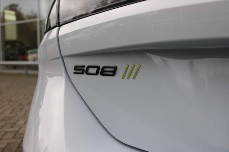 Peugeot 508 SW PSE 1.6 HYbrid 360PK AWD | PANORAMISCH SCHUIF/KANTELDAK | FOCAL® PREMIUM AUDIOSYSTEEMPEUGEOT MET 10 SPEAKERS | MATRIX KOPLAMPEN | BLAUWE LED-SFEERVERLICHTING |360 HD PARKEERCAMERA'S | VERWARMDE VOORRUITRAND | DRAADLOOS APPLECARPLAY/ANDROID AUTO | NAVIGATIE | ADAPTIEVE CRUISE CONTROL | SPORT HIGH PERFORMANCE ONDERSTEL | ACTIVE SUSPENSION CONTROL | ANTIDIEFSTAL PACK (ALARM) | NIGHT VISION | 20" LICHTMETALEN ''EXXAR'' VELGEN | VERWARMBARE AGR SPORTSTOELEN MET MASSAGEFUNCTIE | BEKLEDING ''NAPPA LEDER''/ALCANTARA/3D STOF PSE | ELEKTRISCH BEDIENBARE ACHTERKLEP | REMKLAUWE Peugeot 508 SW PSE 1.6 HYbrid 360PK AWD | PANORAMISCH SCHUIF/KANTELDAK | FOCAL® PREMIUM AUDIOSYSTEEMPEUGEOT MET 10 SPEAKERS | MATRIX KOPLAMPEN | BLAUWE LED-SFEERVERLICHTING |360 HD PARKEERCAMERA'S | VERWARMDE VOORRUITRAND | DRAADLOOS APPLECARPLAY/ANDROID AUTO | NAVIGATIE | ADAPTIEVE CRUISE CONTROL | SPORT HIGH PERFORMANCE ONDERSTEL | ACTIVE SUSPENSION CONTROL | ANTIDIEFSTAL PACK (ALARM) | NIGHT VISION | 20" LICHTMETALEN ''EXXAR'' VELGEN | VERWARMBARE AGR SPORTSTOELEN MET MASSAGEFUNCTIE | BEKLEDING ''NAPPA LEDER''/ALCANTARA/3D STOF PSE | ELEKTRISCH BEDIENBARE ACHTERKLEP | REMKLAUWE
