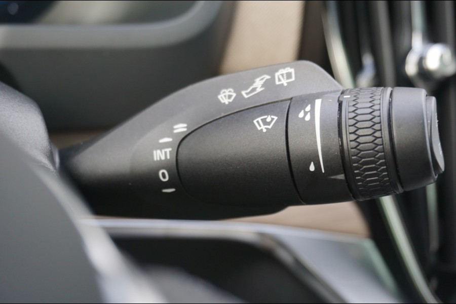 Volvo XC90 455PK PHEV Ultra Dark MY25 LEDER PAKKET | MASSAGESTOEL | B&W AUD Volvo XC90 455PK PHEV Ultra Dark MY25 LEDER PAKKET | MASSAGESTOEL | B&W AUD