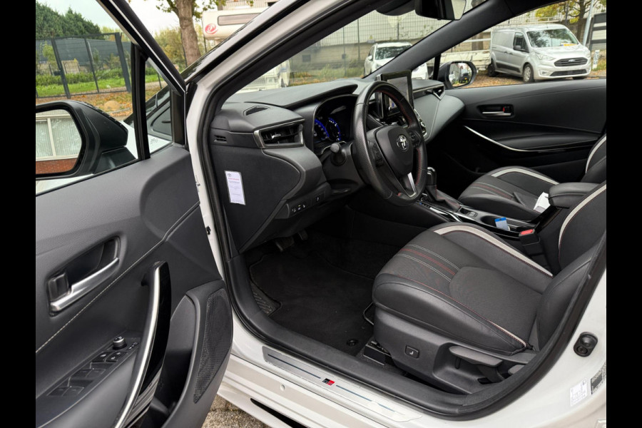 Toyota Corolla Touring Sports 1.8 Hybrid GR-Sport 2022 170PK NARDO GREY LUXE Toyota Corolla Touring Sports 1.8 Hybrid GR-Sport 2022 170PK NARDO GREY LUXE