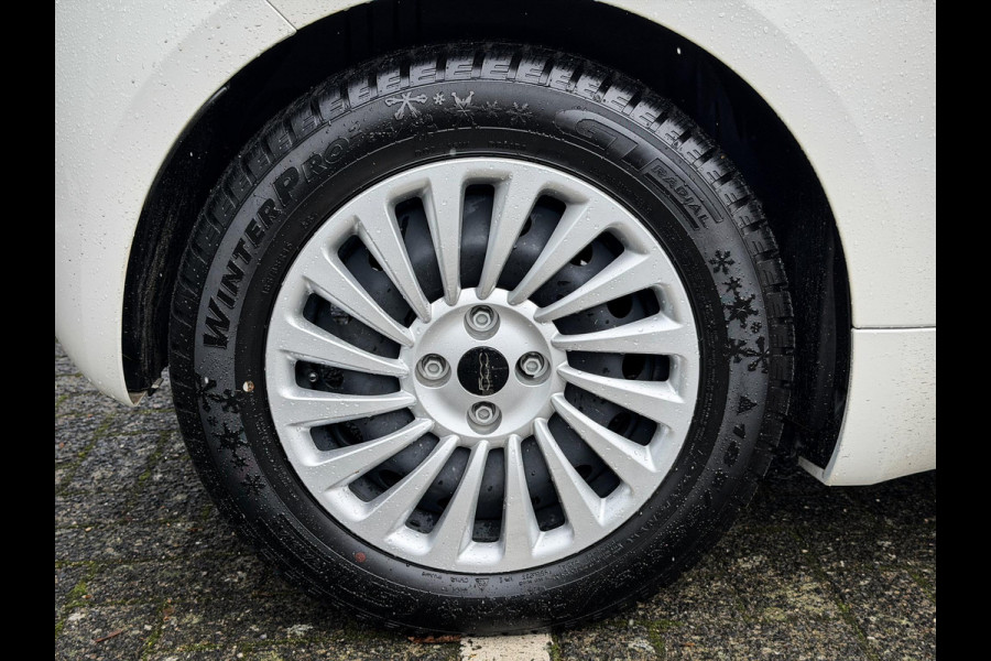 Fiat 500 Icon 42 kWh Navi|Long range|CarPlay|Cruise|Keyless start