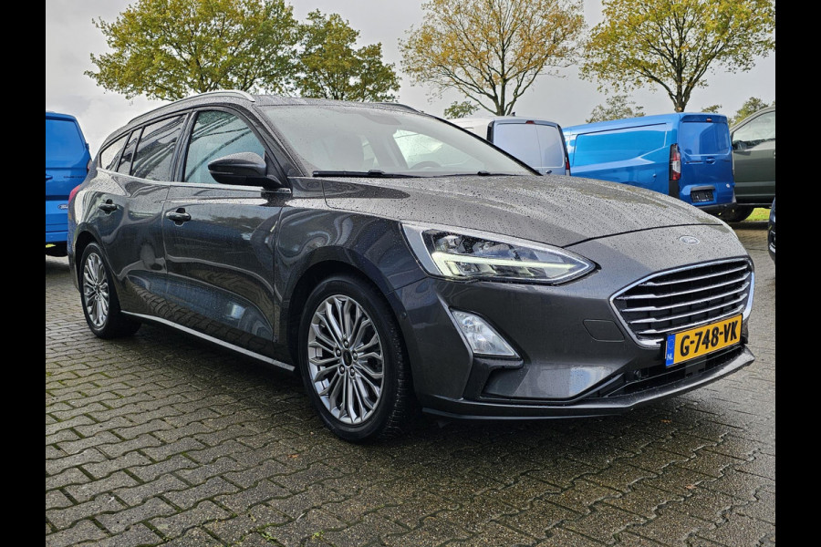 Ford FOCUS Wagon 1.5 EcoBoost Titanium Business 150 pk | 2de eigenaar | Full-led | Trekhaak | 1.500 kg trekgewicht | Camera | Winterpack | Perfect onderhouden!