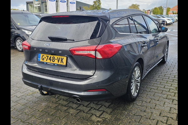 Ford FOCUS Wagon 1.5 EcoBoost Titanium Business 150 pk | 2de eigenaar | Full-led | Trekhaak | 1.500 kg trekgewicht | Camera | Winterpack | Perfect onderhouden!