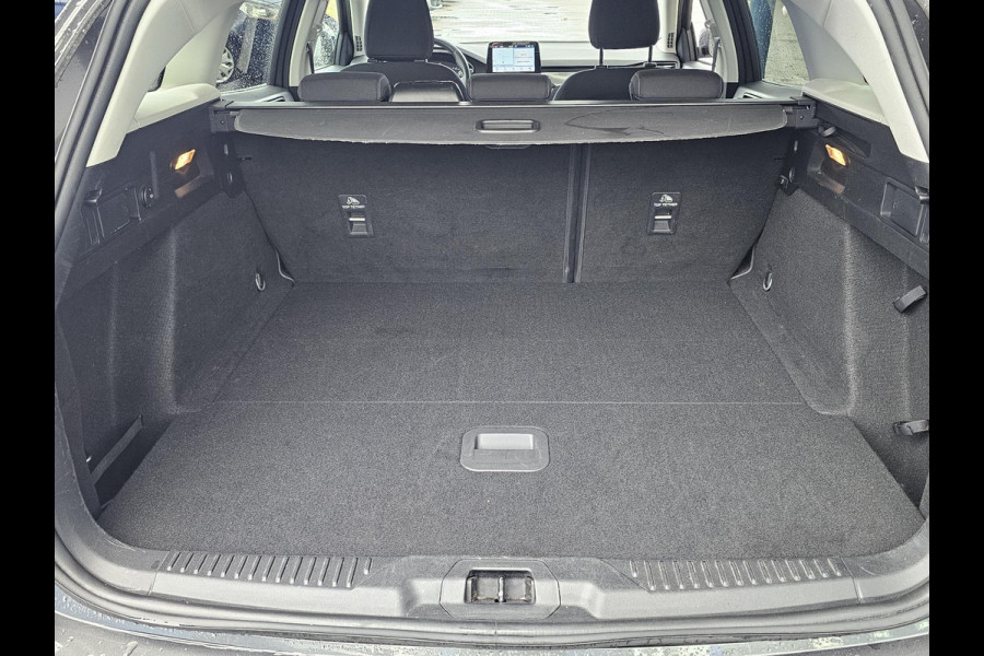 Ford FOCUS Wagon 1.5 EcoBoost Titanium Business 150 pk | 2de eigenaar | Full-led | Trekhaak | 1.500 kg trekgewicht | Camera | Winterpack | Perfect onderhouden!