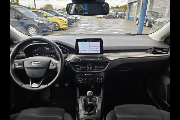 Ford FOCUS Wagon 1.5 EcoBoost Titanium Business 150 pk | 2de eigenaar | Full-led | Trekhaak | 1.500 kg trekgewicht | Camera | Winterpack | Perfect onderhouden!