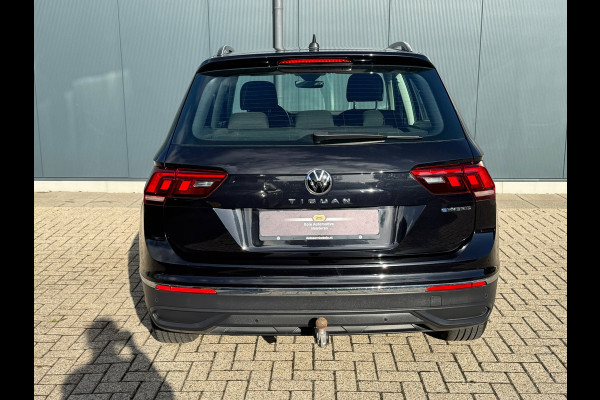 Volkswagen Tiguan 1.4 TSI eHybrid Life * Trekhaak * Matrix Led * Stuurverwarming * El. Klep *