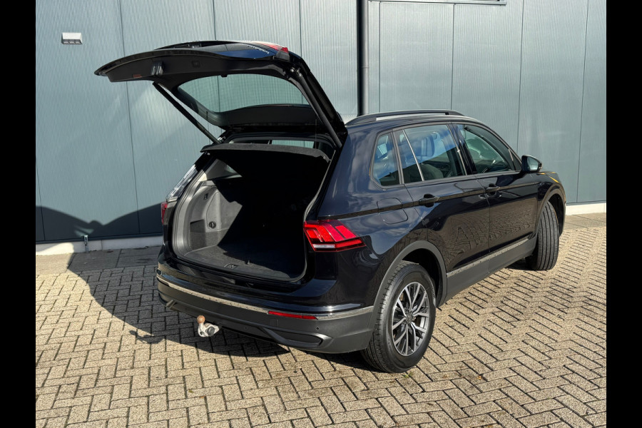 Volkswagen Tiguan 1.4 TSI eHybrid Life * Trekhaak * Matrix Led * Stuurverwarming * El. Klep *