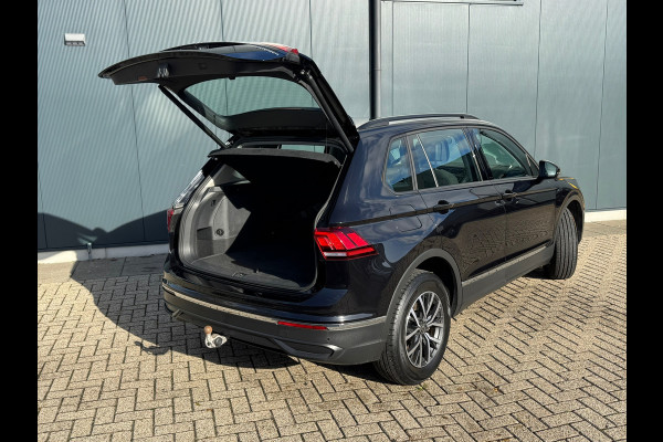 Volkswagen Tiguan 1.4 TSI eHybrid Life * Trekhaak * Matrix Led * Stuurverwarming * El. Klep *