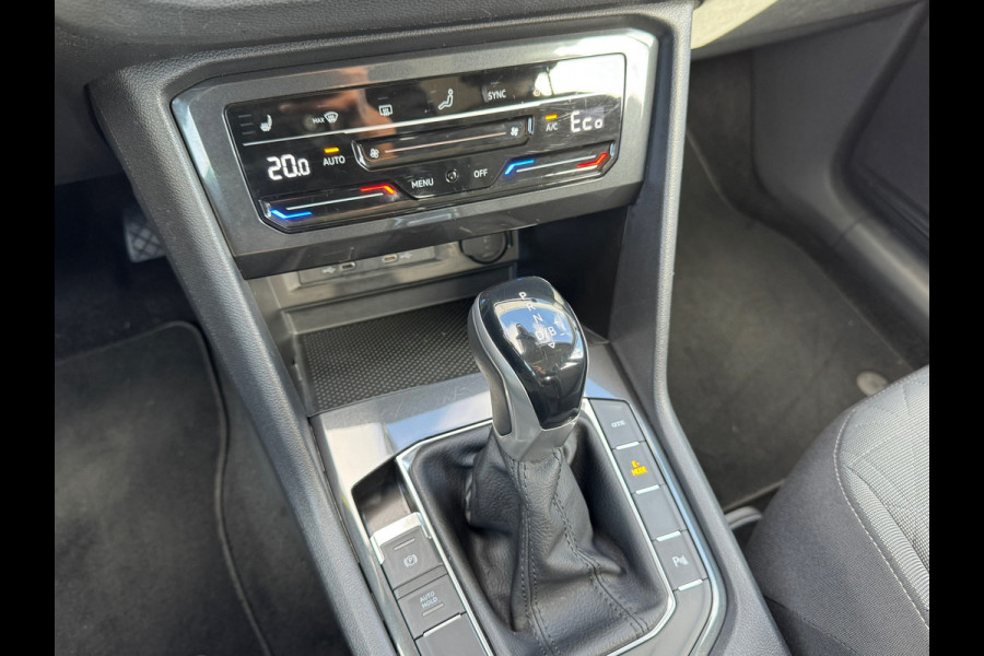 Volkswagen Tiguan 1.4 TSI eHybrid Life * Trekhaak * Matrix Led * Stuurverwarming * El. Klep *