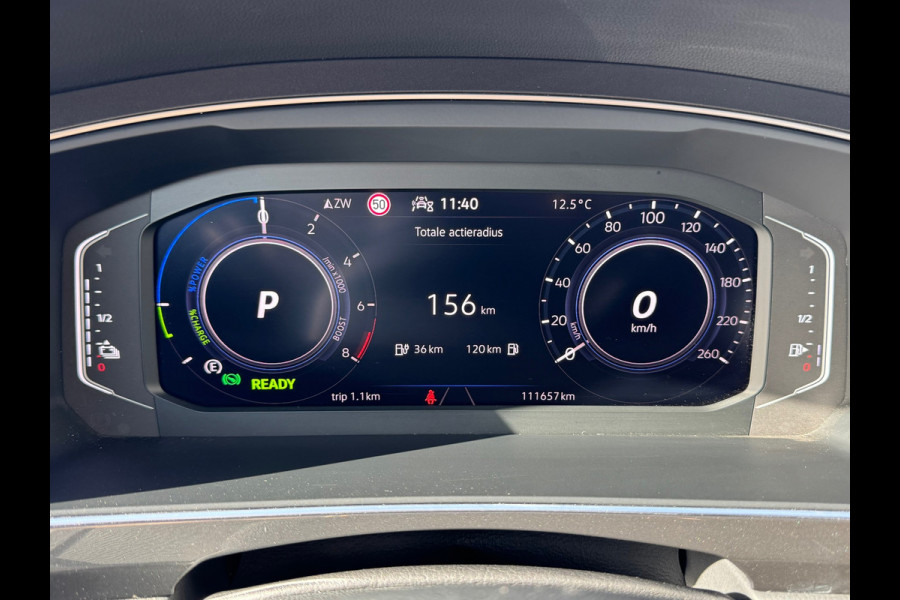 Volkswagen Tiguan 1.4 TSI eHybrid Life * Trekhaak * Matrix Led * Stuurverwarming * El. Klep *