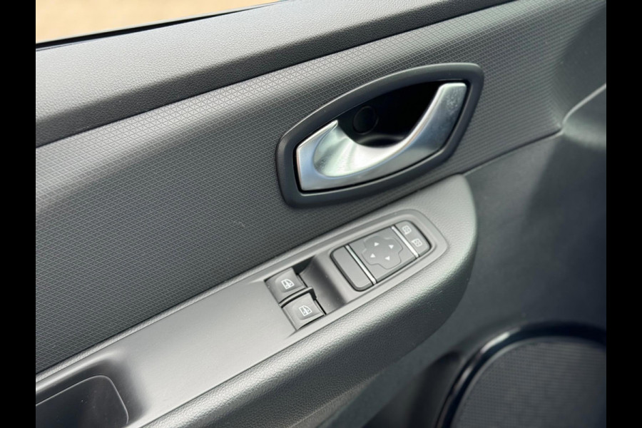 Renault Clio 0.9 TCe Limited 2018 NAVI AIRCO LM NAP 1e NAP!