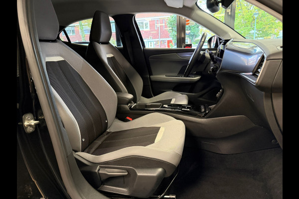 Opel Mokka 1.2 Turbo LED ACC PDC CRUISE CLIMATE NAVIGATIE CARPLAY CAMERA Opel Mokka 1.2 Turbo LED ACC PDC CRUISE CLIMATE NAVIGATIE CARPLAY CAMERA