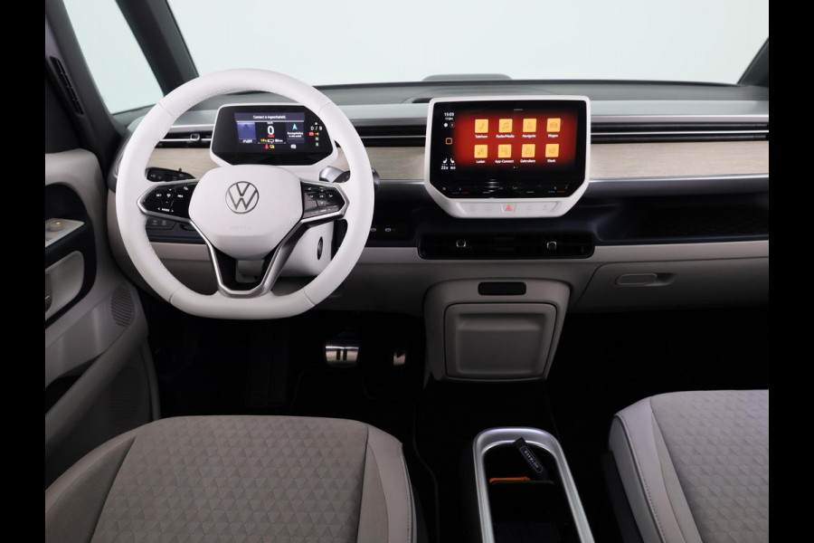 Volkswagen ID. Buzz 1st 77kWh 204 pk | Navigatie | Parkeersensoren (Park assist) | Achteruitrijcamera | Adaptieve cruise control | Matrix LED koplampen | Stoelverwarming | Volkswagen ID. Buzz 1st 77kWh 204 pk | Navigatie | Parkeersensoren (Park assist) | Achteruitrijcamera | Adaptieve cruise control | Matrix LED koplampen | Stoelverwarming |
