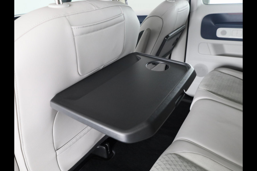 Volkswagen ID. Buzz 1st 77kWh 204 pk | Navigatie | Parkeersensoren (Park assist) | Achteruitrijcamera | Adaptieve cruise control | Matrix LED koplampen | Stoelverwarming | Volkswagen ID. Buzz 1st 77kWh 204 pk | Navigatie | Parkeersensoren (Park assist) | Achteruitrijcamera | Adaptieve cruise control | Matrix LED koplampen | Stoelverwarming |