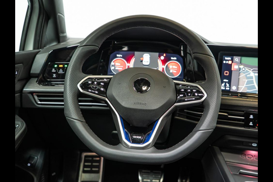 Volkswagen Golf GTE | 245PK | Pano | Matrix-LED Volkswagen Golf GTE | 245PK | Pano | Matrix-LED