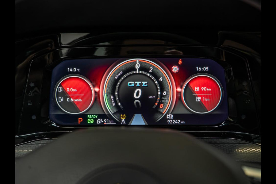 Volkswagen Golf GTE | 245PK | Pano | Matrix-LED Volkswagen Golf GTE | 245PK | Pano | Matrix-LED