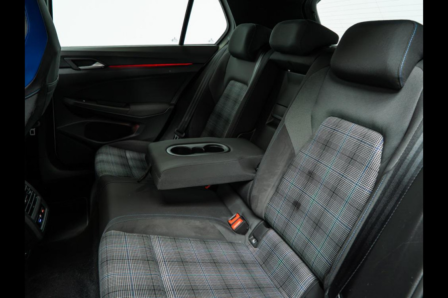 Volkswagen Golf GTE | 245PK | Pano | Matrix-LED Volkswagen Golf GTE | 245PK | Pano | Matrix-LED