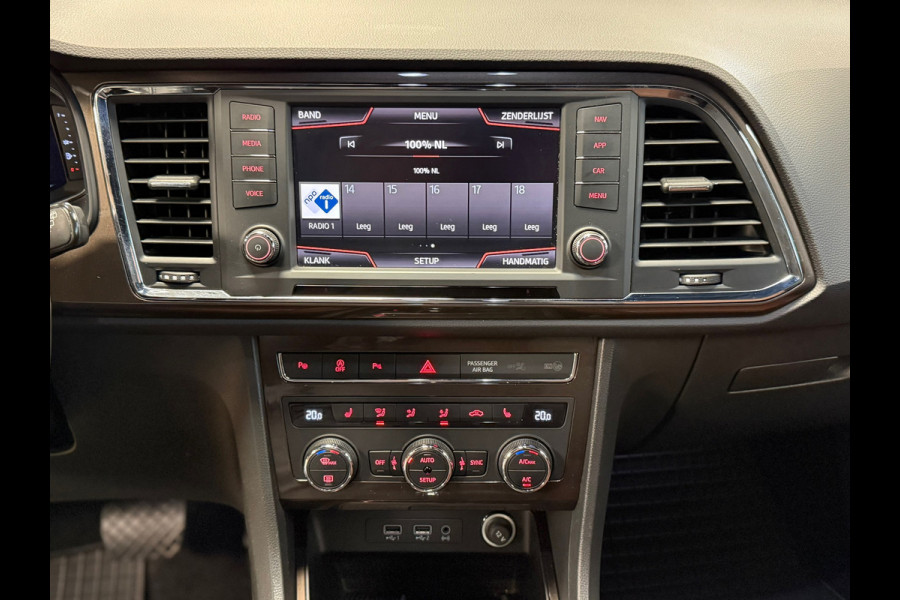 Seat Ateca 1.4 TSI FR 150PK DSG TREKHAAK LEDER APPLE CARPLAY NAVIGATIE CAMERA CRUISE PDC KEYLESS-GO VIRTUAL COCKPIT