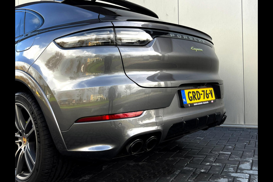 Porsche Cayenne Coupé 3.0 E-Hybrid Sportuitlaat_PDLs+_Headsup_Luchtviering Porsche Cayenne Coupé 3.0 E-Hybrid Sportuitlaat_PDLs+_Headsup_Luchtviering