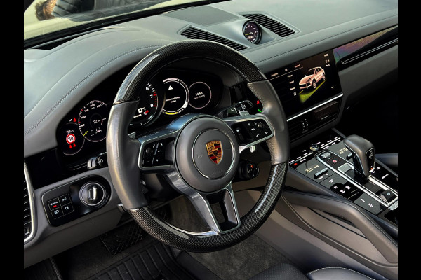 Porsche Cayenne Coupé 3.0 E-Hybrid Sportuitlaat_PDLs+_Headsup_Luchtviering Porsche Cayenne Coupé 3.0 E-Hybrid Sportuitlaat_PDLs+_Headsup_Luchtviering