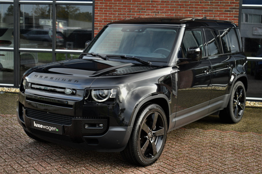 Land Rover Defender 110 3.0 P400 HSE 7-pers Pano Trekh ACC 22inch HUD Standkachel