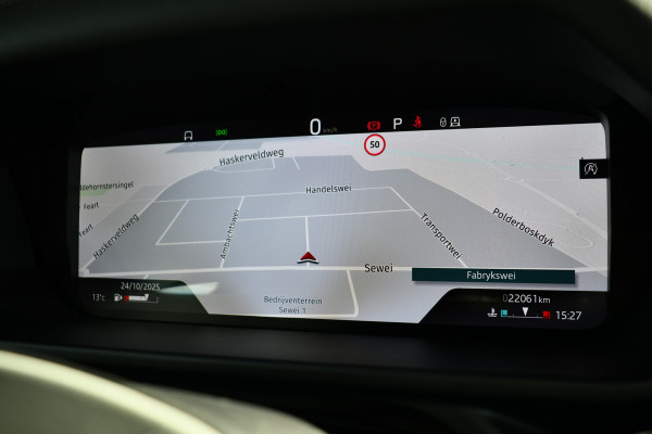 Land Rover Defender 110 3.0 P400 HSE 7-pers Pano Trekh ACC 22inch HUD Standkachel