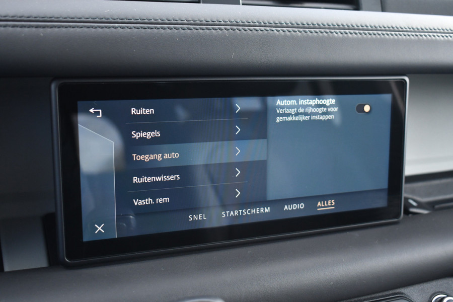 Land Rover Defender 110 3.0 P400 HSE 7-pers Pano Trekh ACC 22inch HUD Standkachel