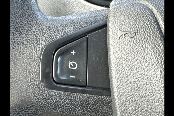 Renault Master T35 2.3 dCi L2H2*A/C*NAVI*HAAK*CRUISE*TEL*IMPERIAA